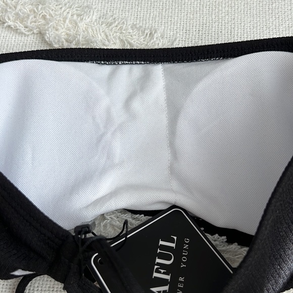 Black ribbed strapless bandeau bikini top with tie in the back zaful - Picture 9 of 9